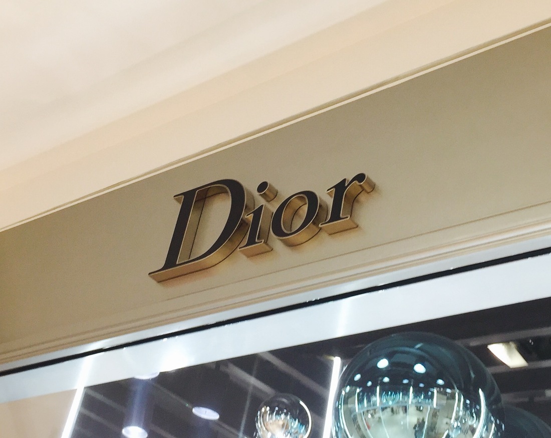 Boutique Dior réalisé par Cubix